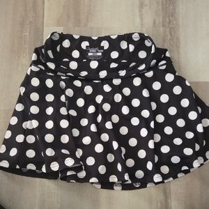 Constantly Varied Gear Black and White Polka Dot Skort Size Small